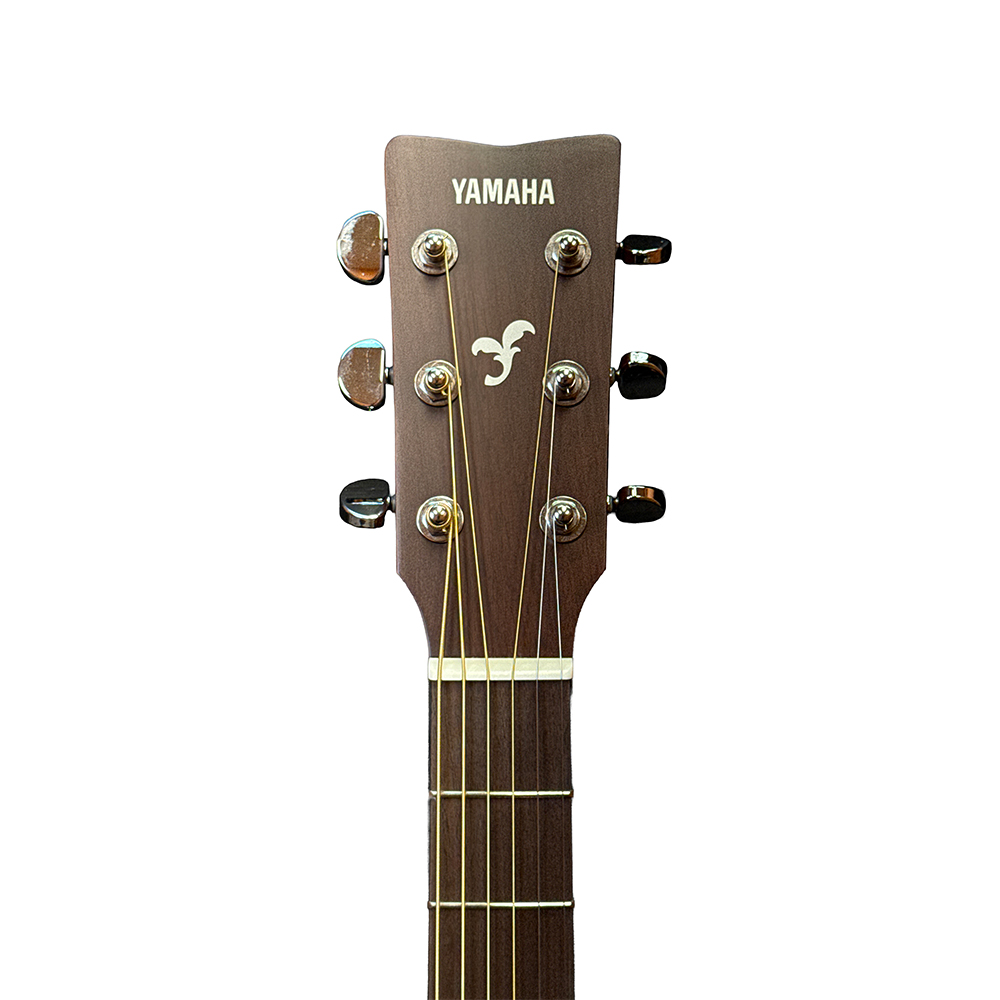 Yamaha FSX800C Concert Cutaway Acoustic Electric Guitar