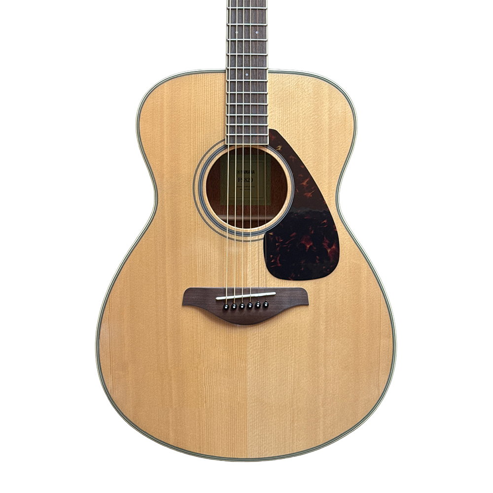 Yamaha FS820 Concert Acoustic Guitar - Natural