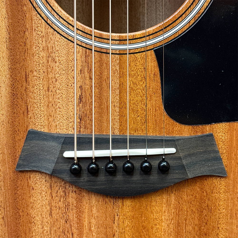 Taylor GS Mini Mahogany Acoustic Guitar with Black Pickguard - Natural