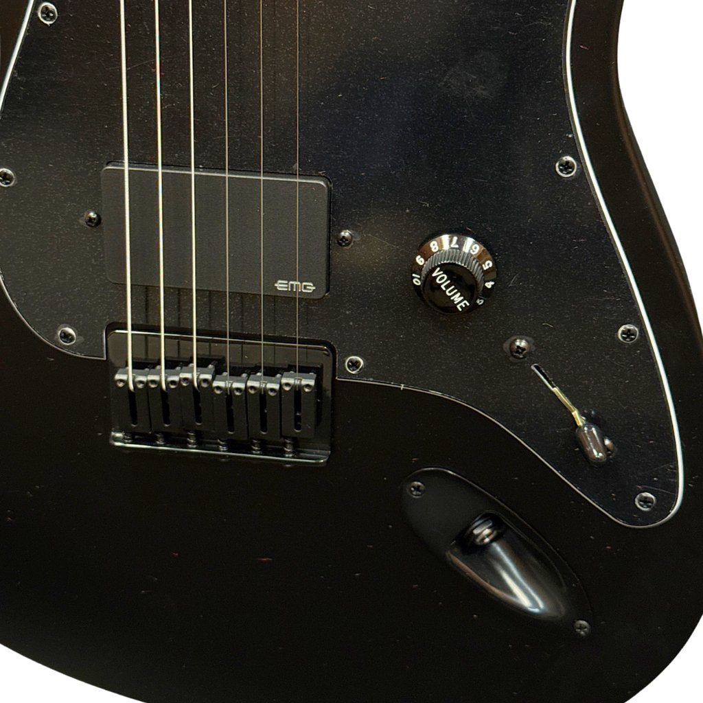 Fender Jim Root Stratocaster - Flat Black with Ebony Fingerboard