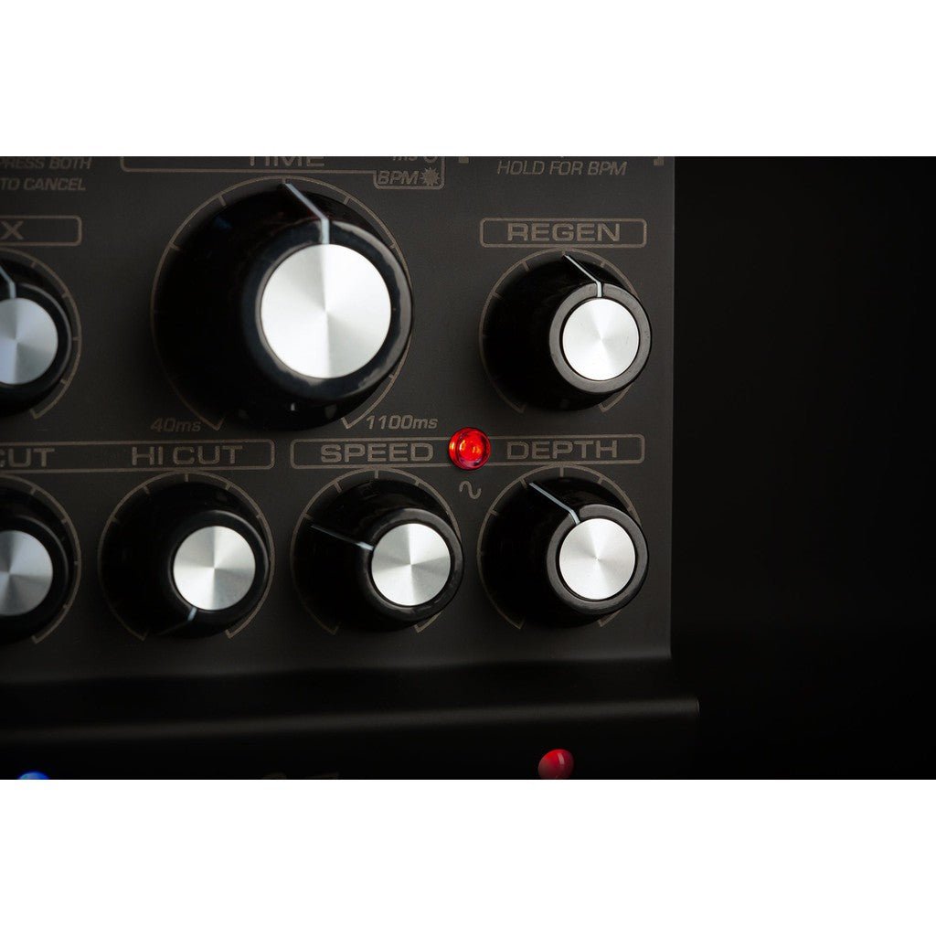 Suhr Dark Discovery Analog Delay Pedal