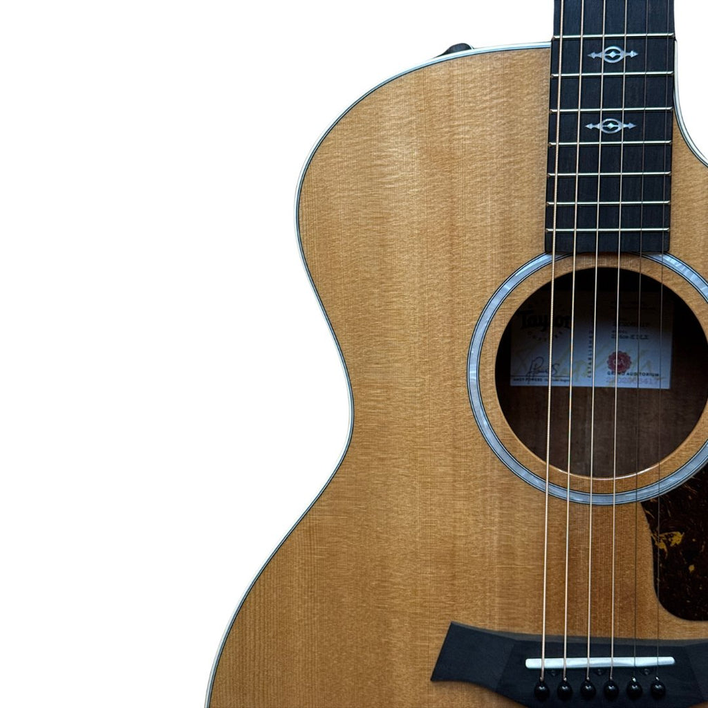 Taylor 214ce-K DLX Acoustic-electric Guitar - Natural
